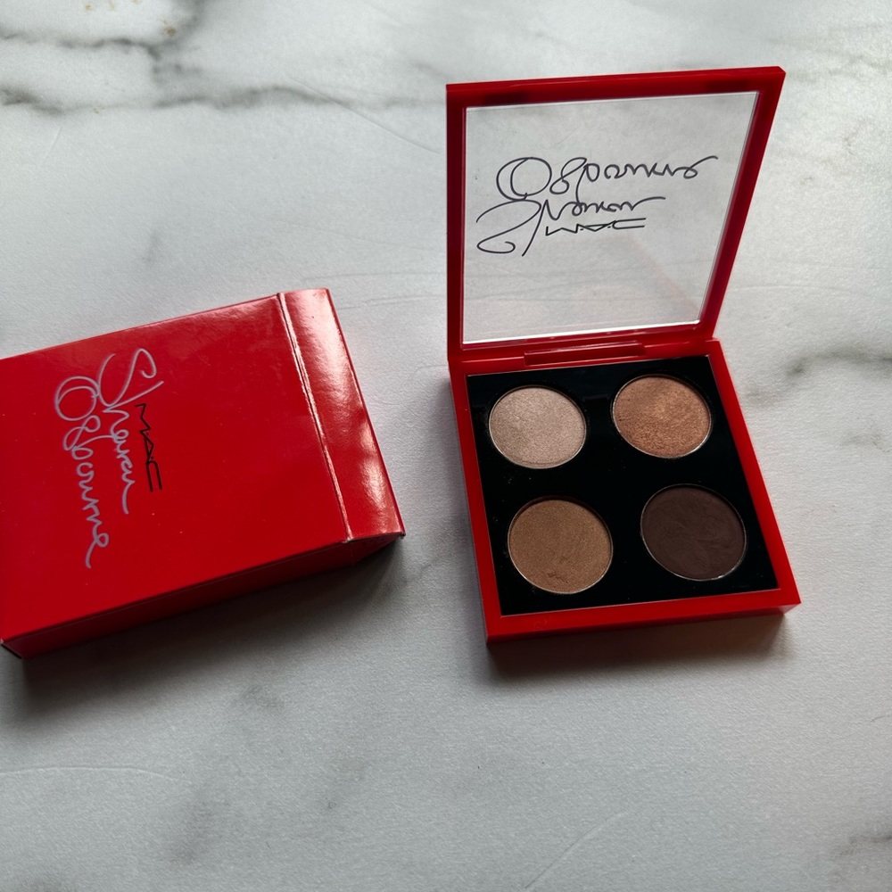 Sharon Osbourne x MAC Cosmetics Duchess eyeshadow quad